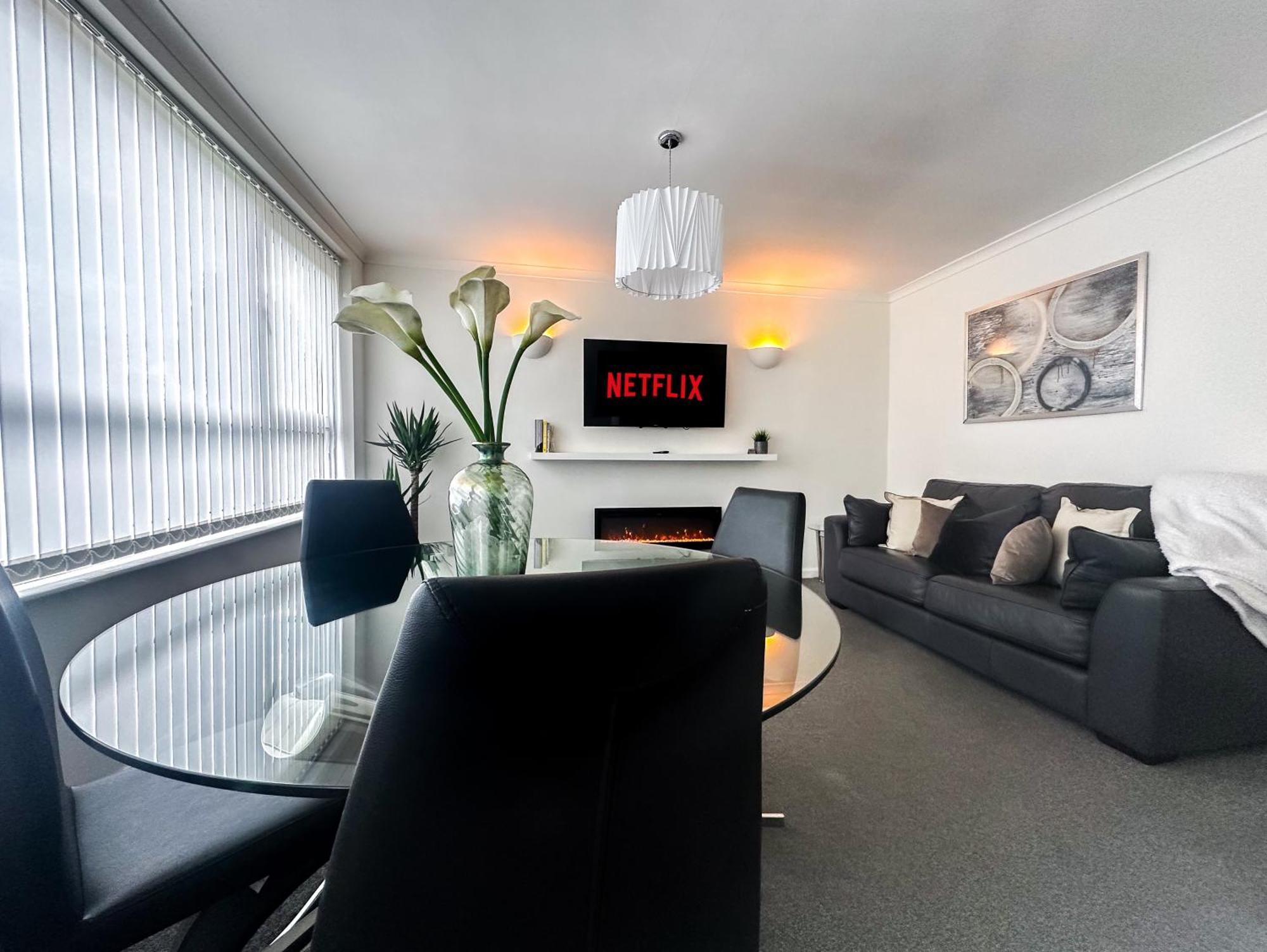 Contemporary And Cosy Birmingham Apartment- Free Parking & Wi-Fi ภายนอก รูปภาพ